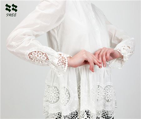 Embroidery at the end of sleeve